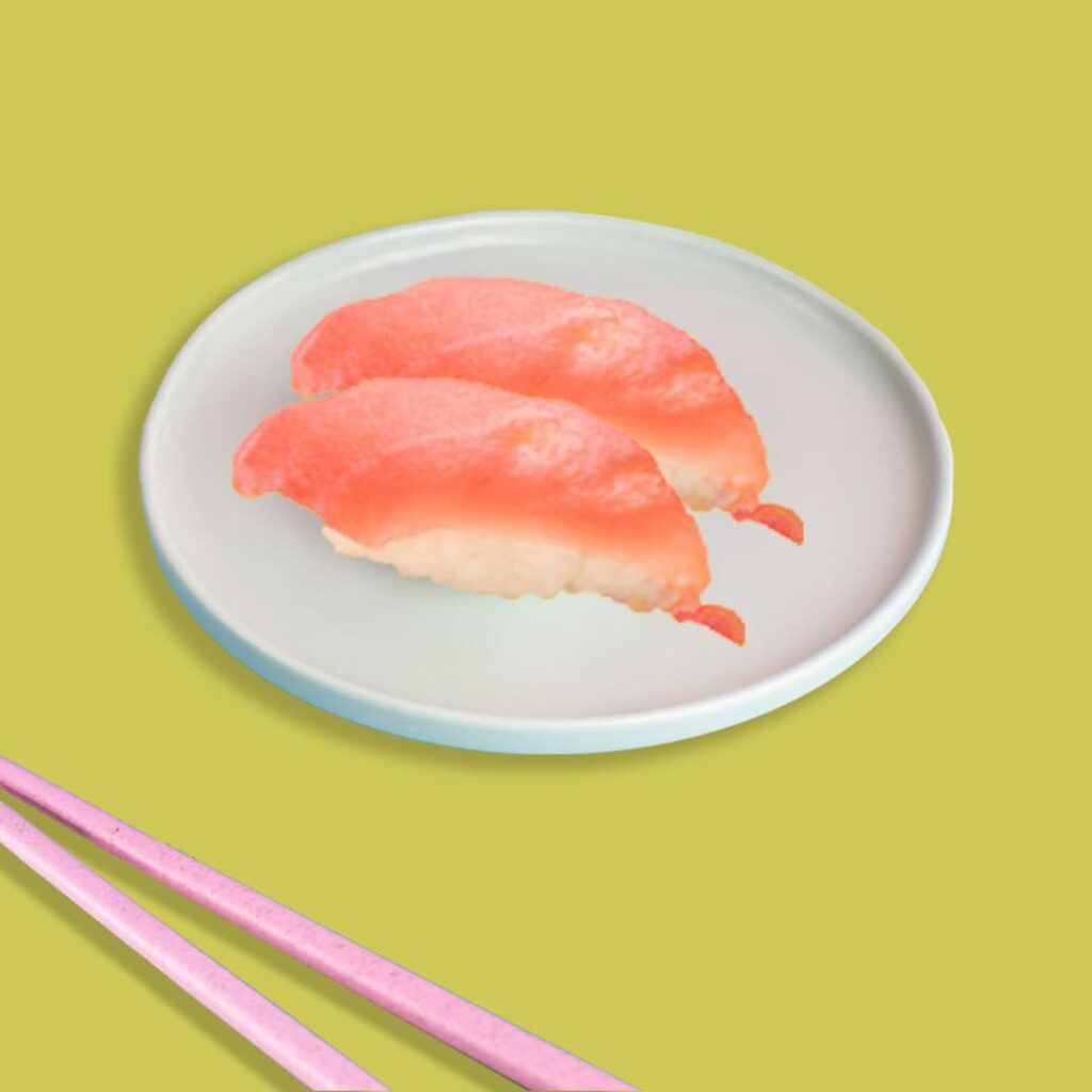 Sushi au thon rouge frais, coupé avec précision et servi avec soin - une spécialité japonaise halal de Tastyrice.